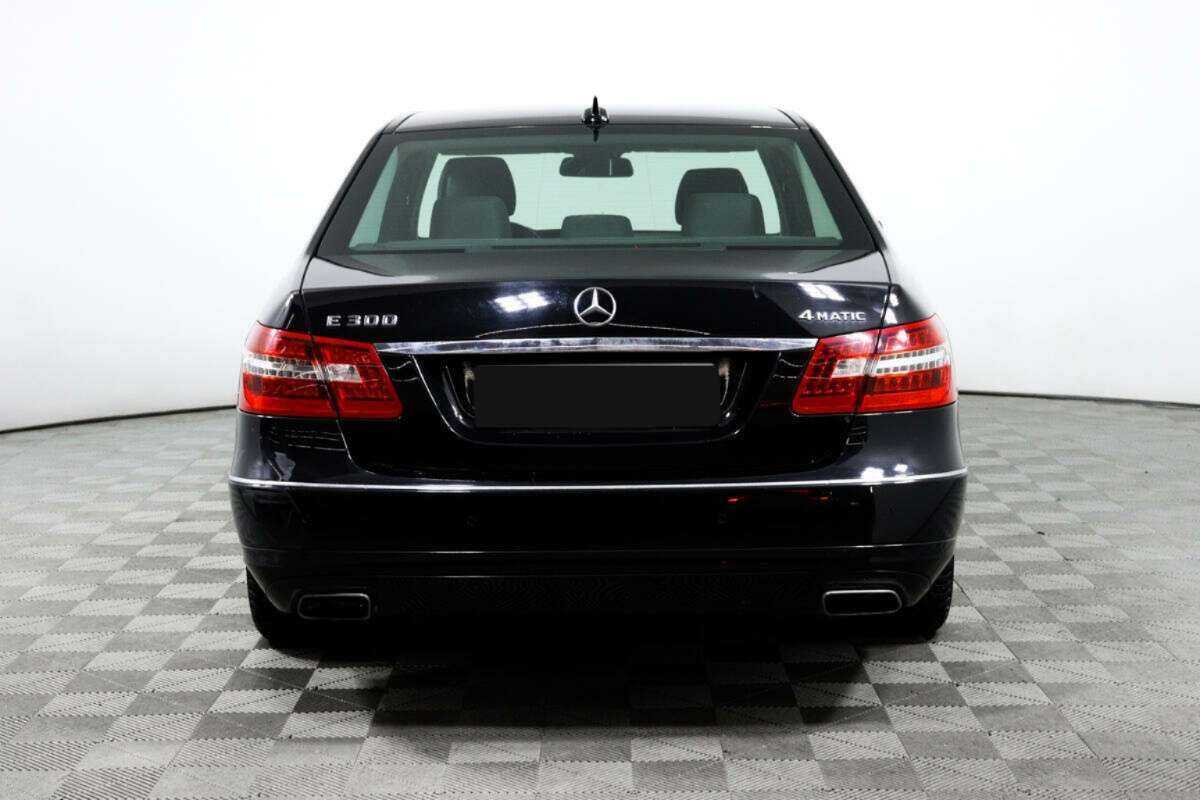 Mercedes-Benz E-Класс 300, 2012 - 143 781 км. | Фото №6