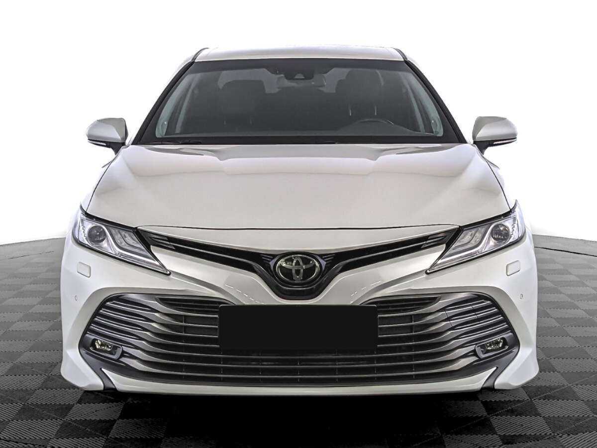 Toyota Camry, 2019 - 186 689 км. | Фото №2