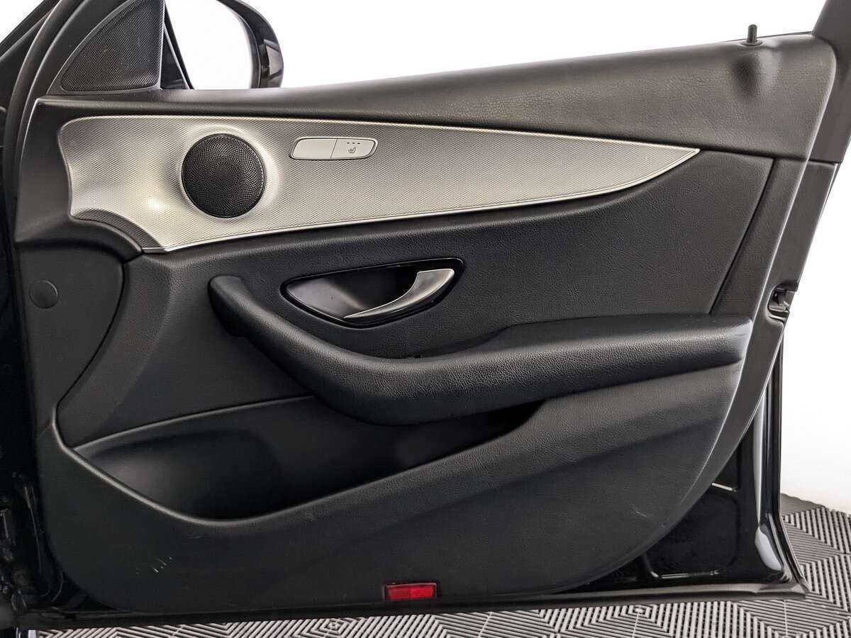 Mercedes-Benz E-Класс 200, 2018 Фото №20