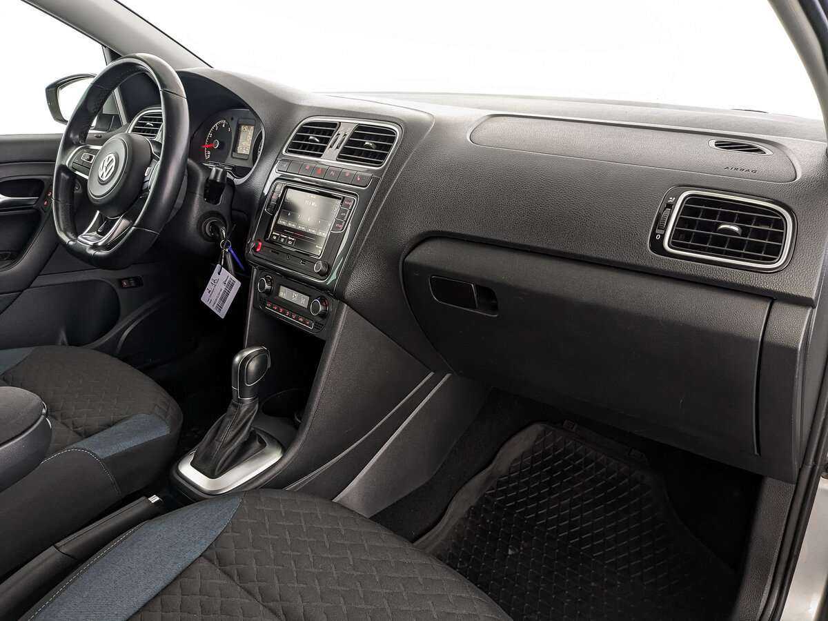 Volkswagen Polo, 2020 Фото №9