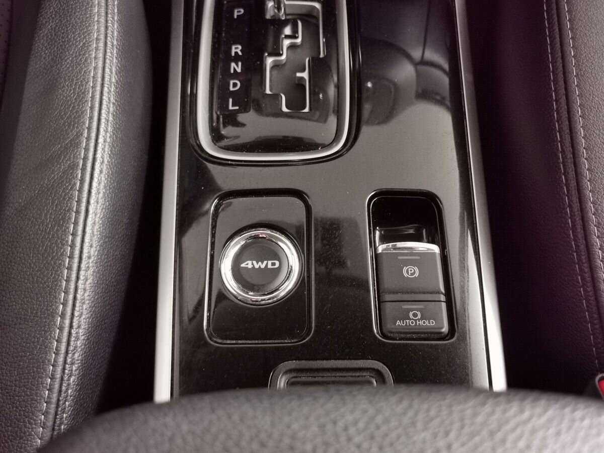 Mitsubishi Outlander, 2018 Фото №16