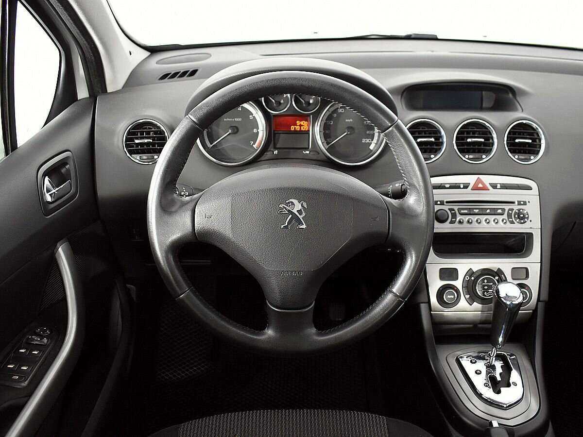 Peugeot 408, 2013 Фото №11