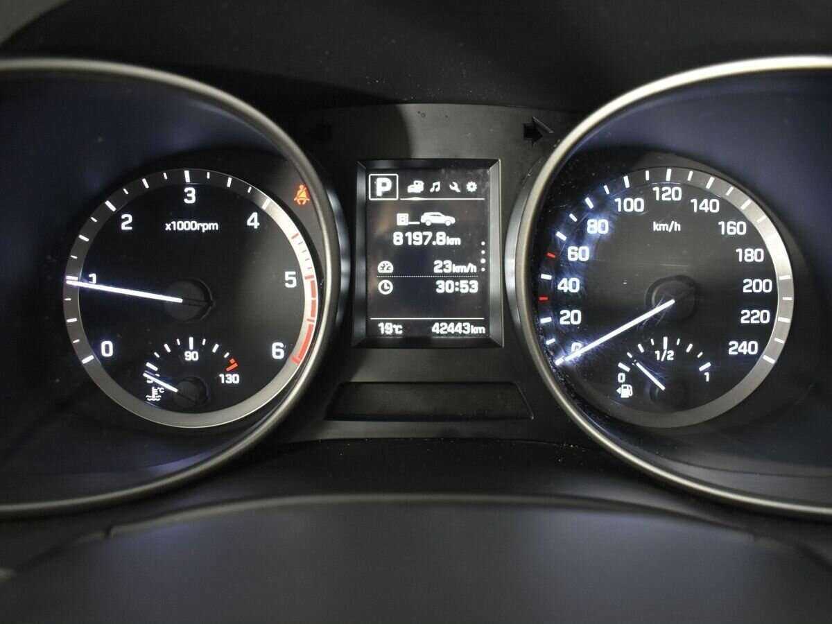 Hyundai Santa Fe, 2017 Фото №11