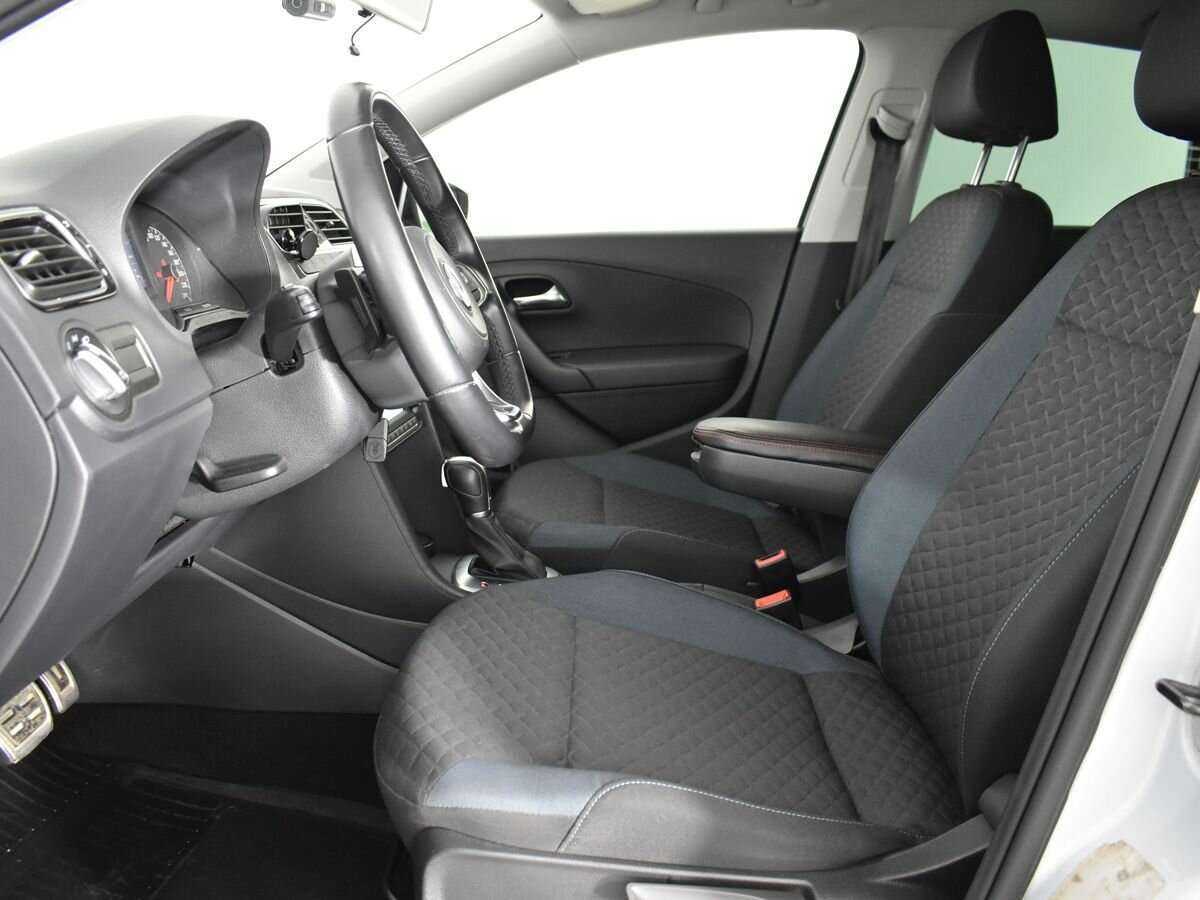 Volkswagen Polo, 2019 Фото №8