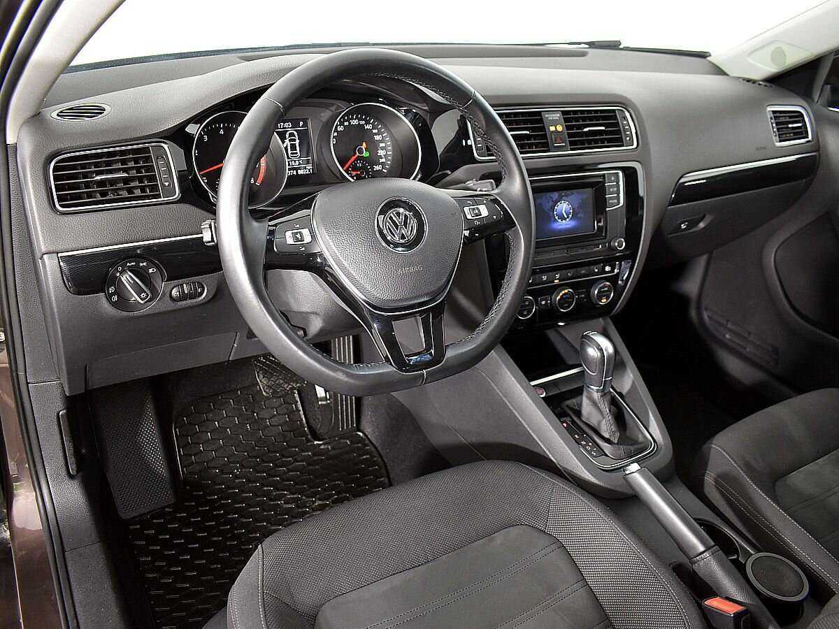 Volkswagen Jetta, 2017 Фото №6