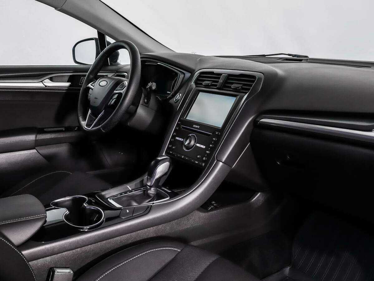 Ford Mondeo, 2015 Фото №12