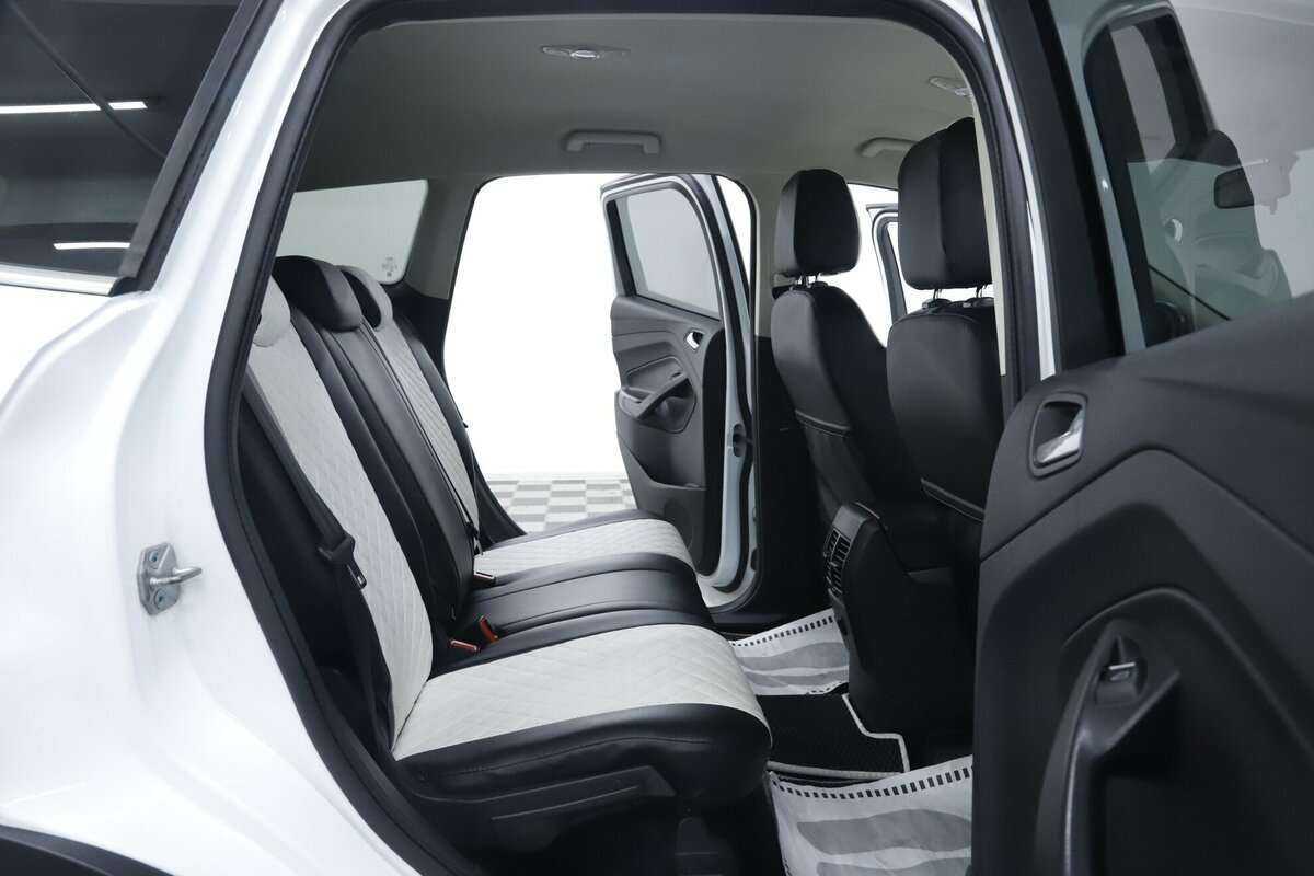 Ford Kuga, 2016 Фото №17