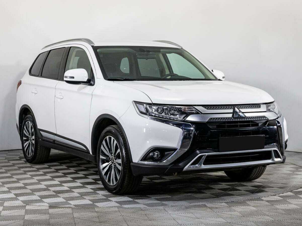 Mitsubishi Outlander, 2021 - 35 571 км. | Фото №3