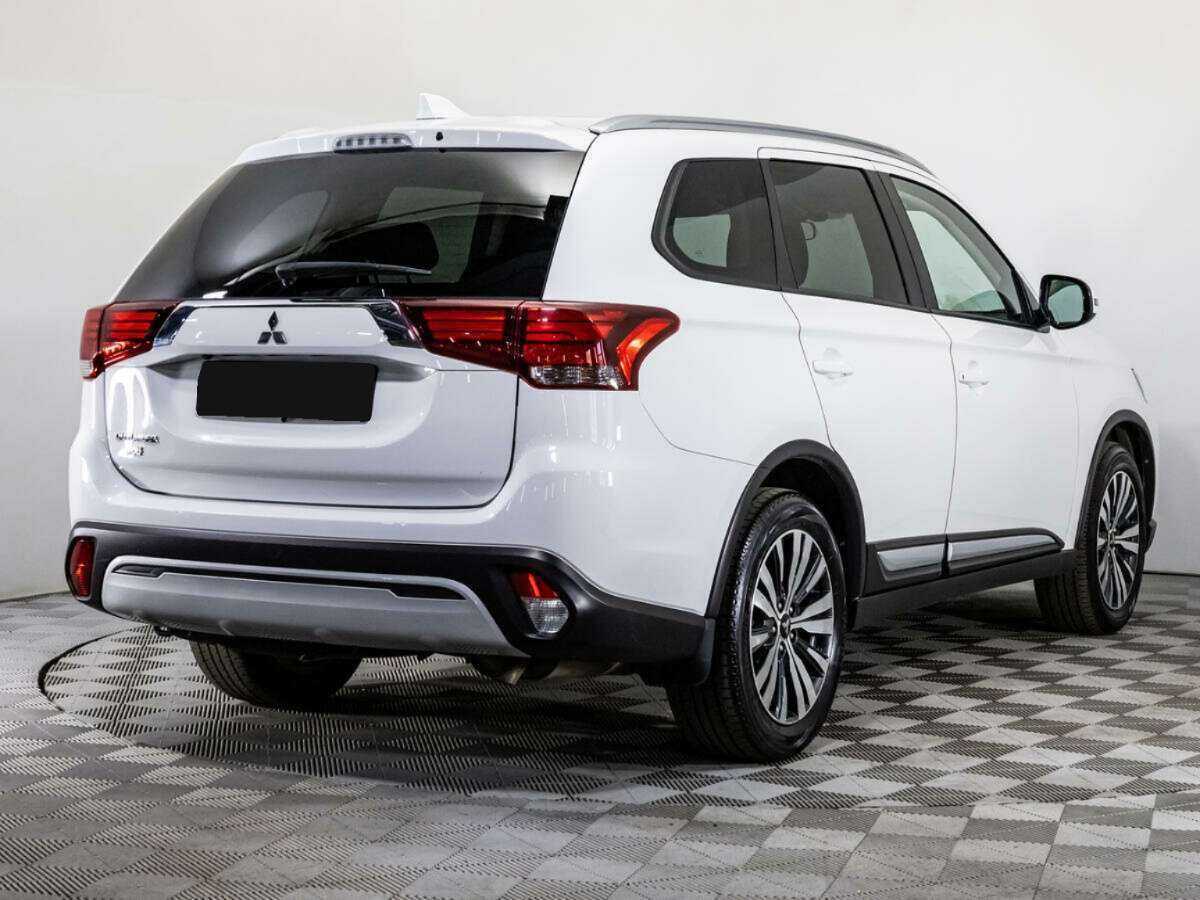 Mitsubishi Outlander, 2021 - 35 571 км. | Фото №5