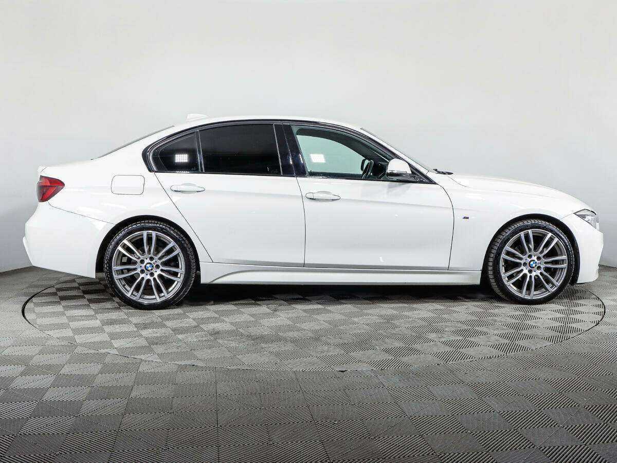 BMW 3 серии 320i xDrive, 2018 Фото №4