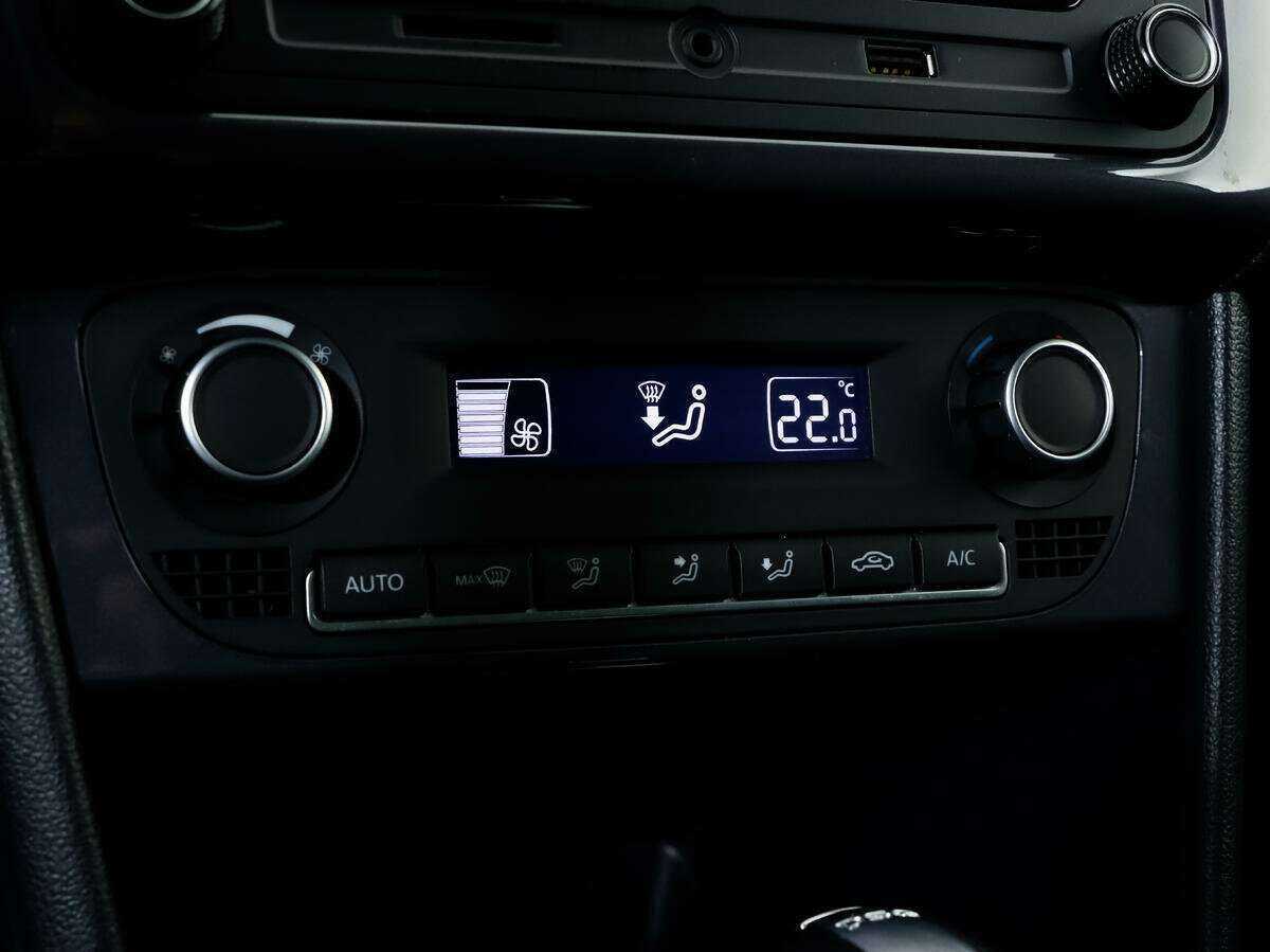 Volkswagen Polo, 2018 Фото №10