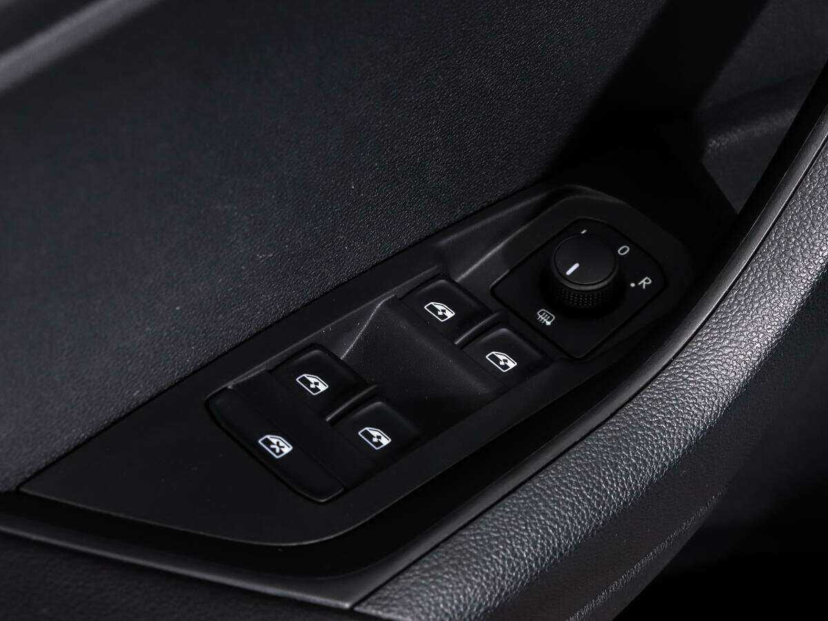 Skoda Karoq, 2020 Фото №16