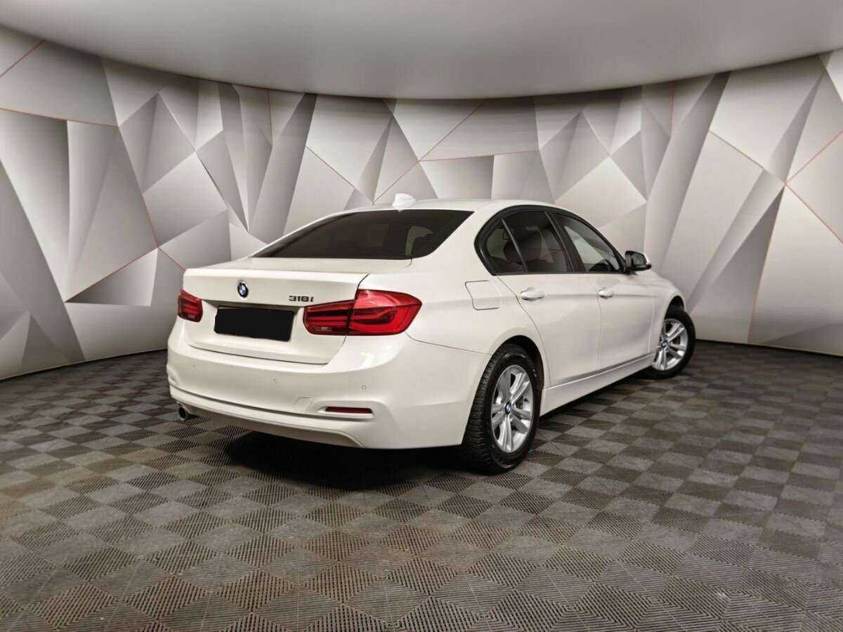 BMW 3 серии 318i, 2018 - 118 066 км. | Фото №2