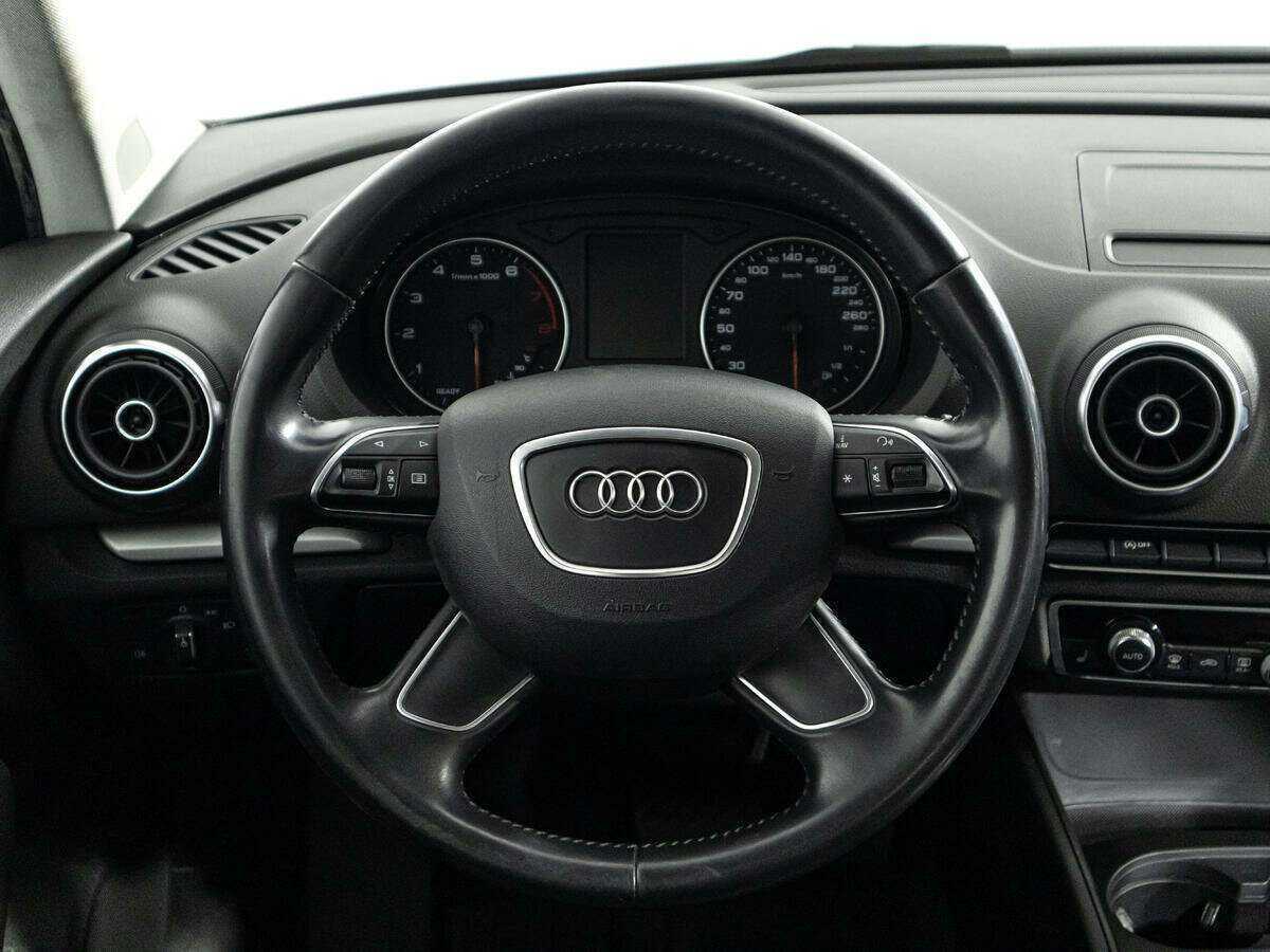Audi A3, 2015 Фото №15