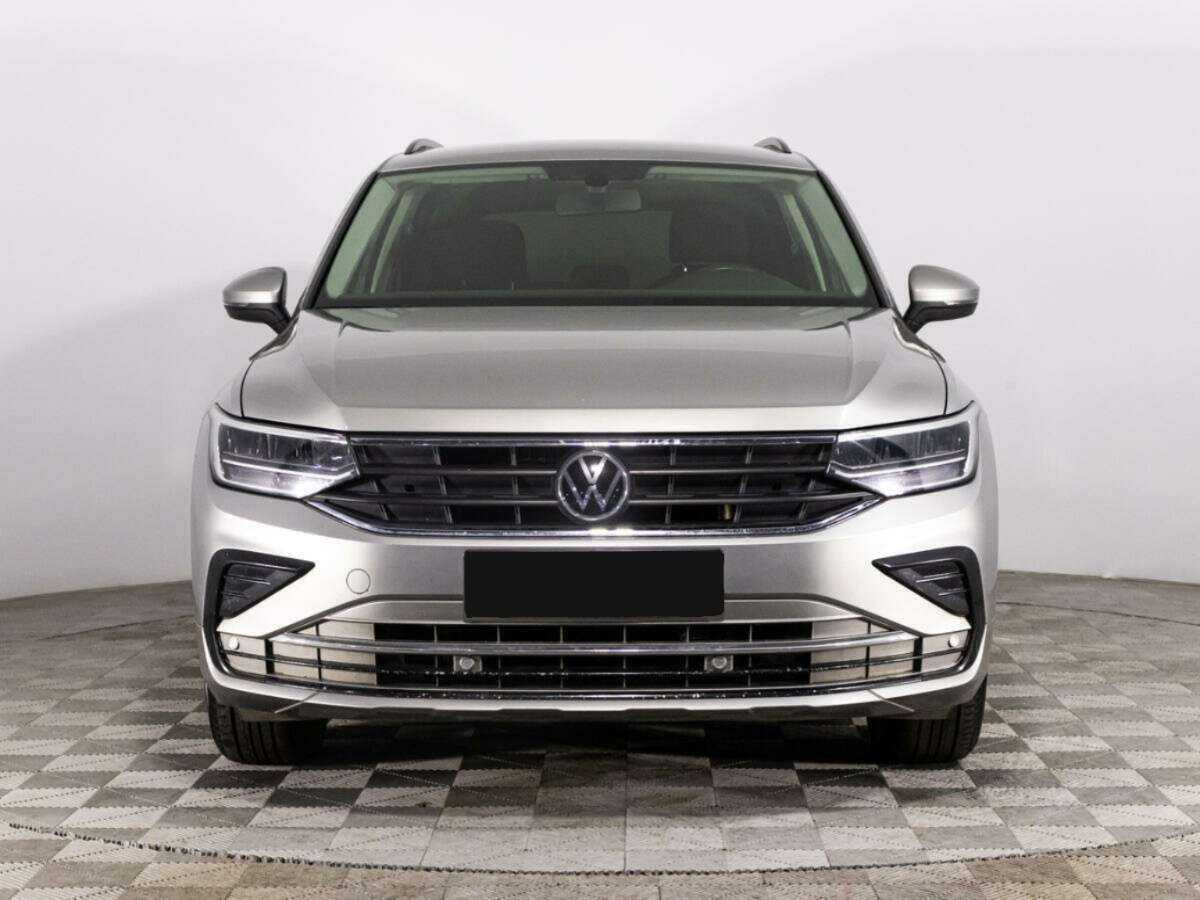 Volkswagen Tiguan, 2021 - 83 175 км. | Фото №2