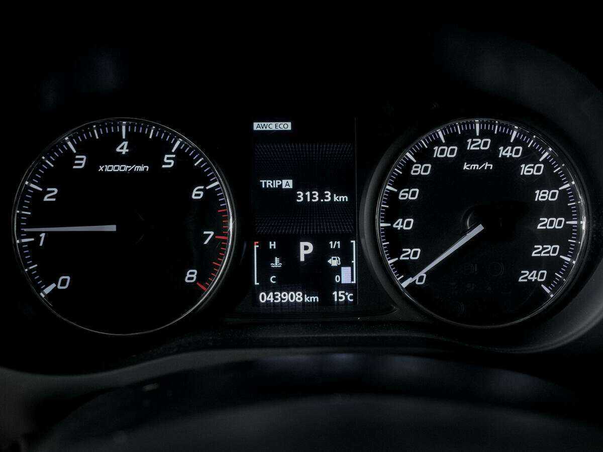 Mitsubishi Outlander, 2021 Фото №11