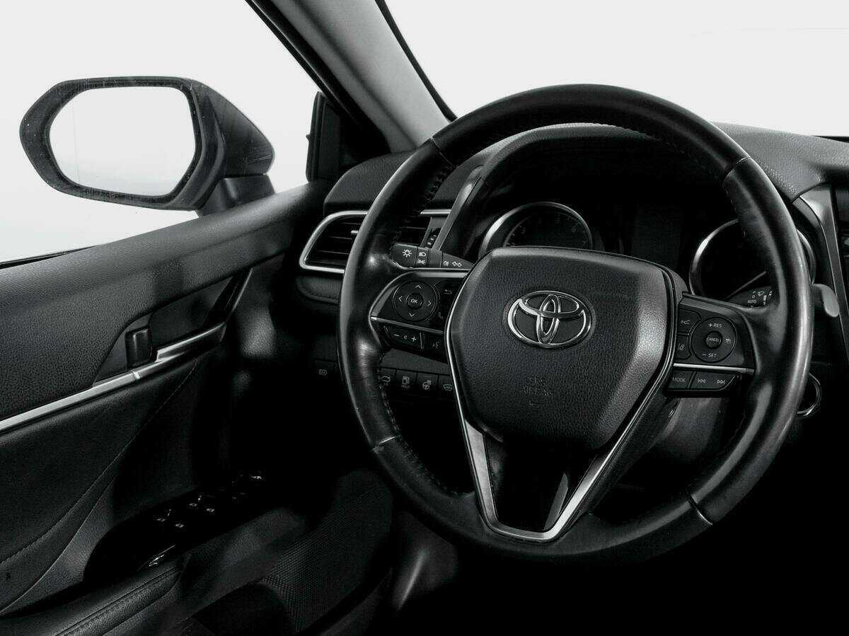 Toyota Camry, 2019 Фото №15