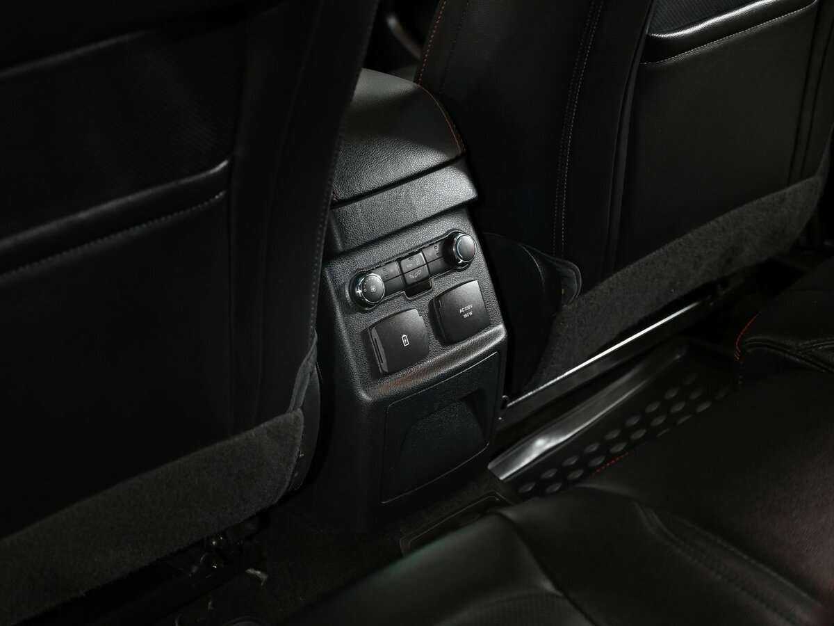 Ford Explorer, 2015 Фото №17