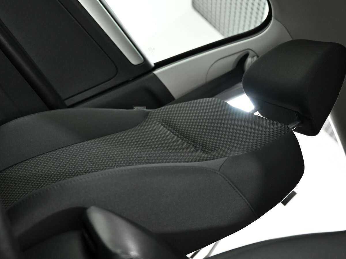 Volkswagen Jetta, 2012 Фото №13