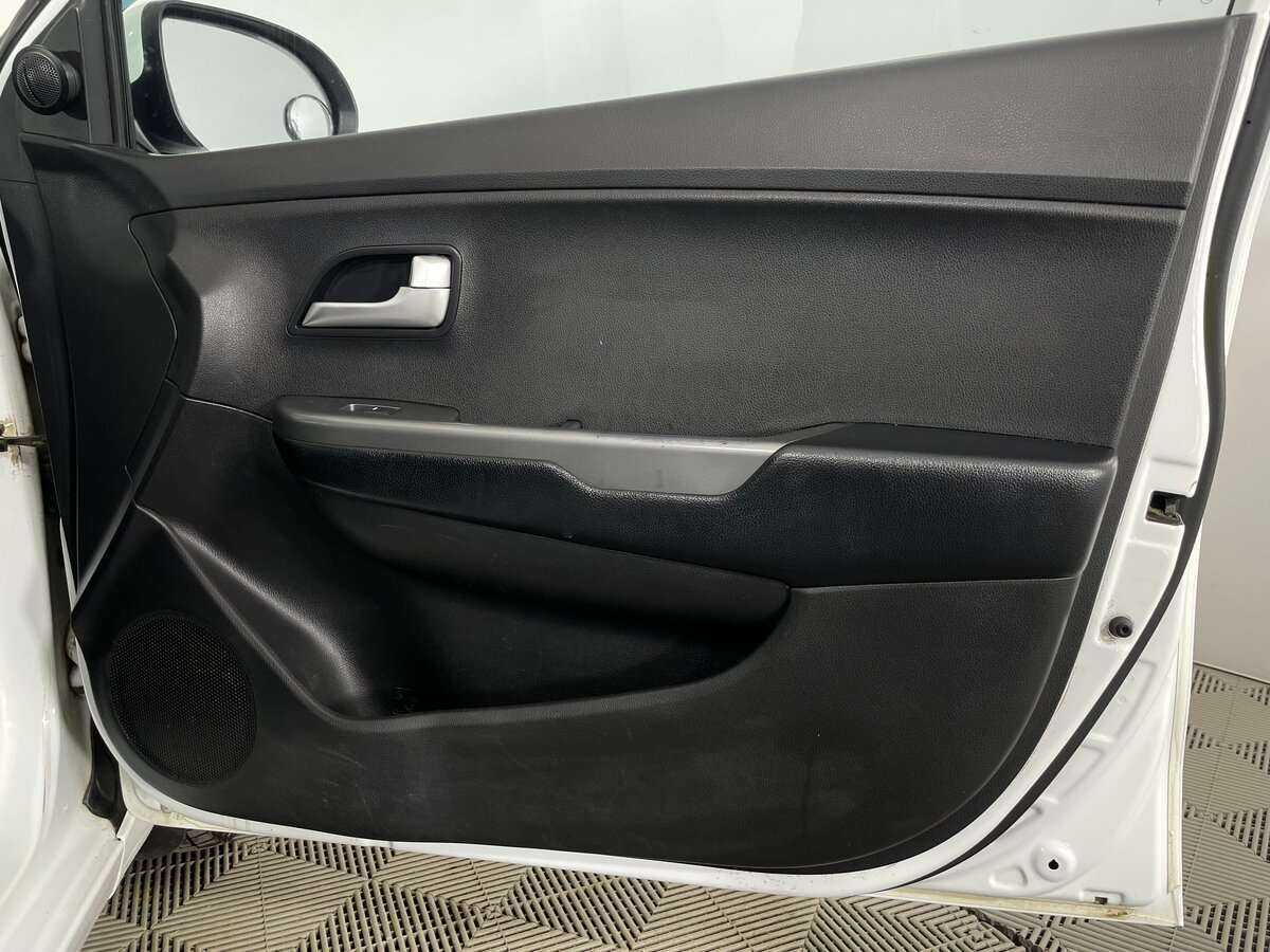 Kia Rio, 2015 Фото №20