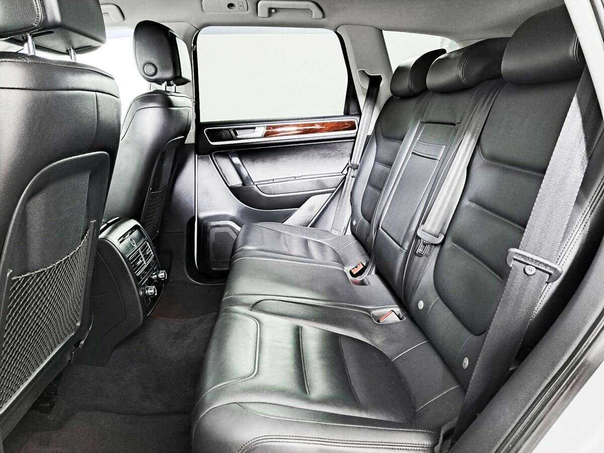 Volkswagen Touareg, 2012 Фото №10