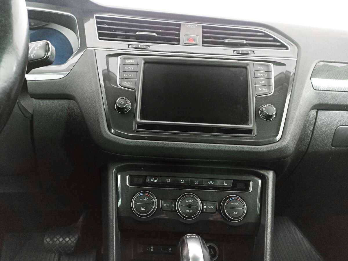 Volkswagen Tiguan, 2017 Фото №13