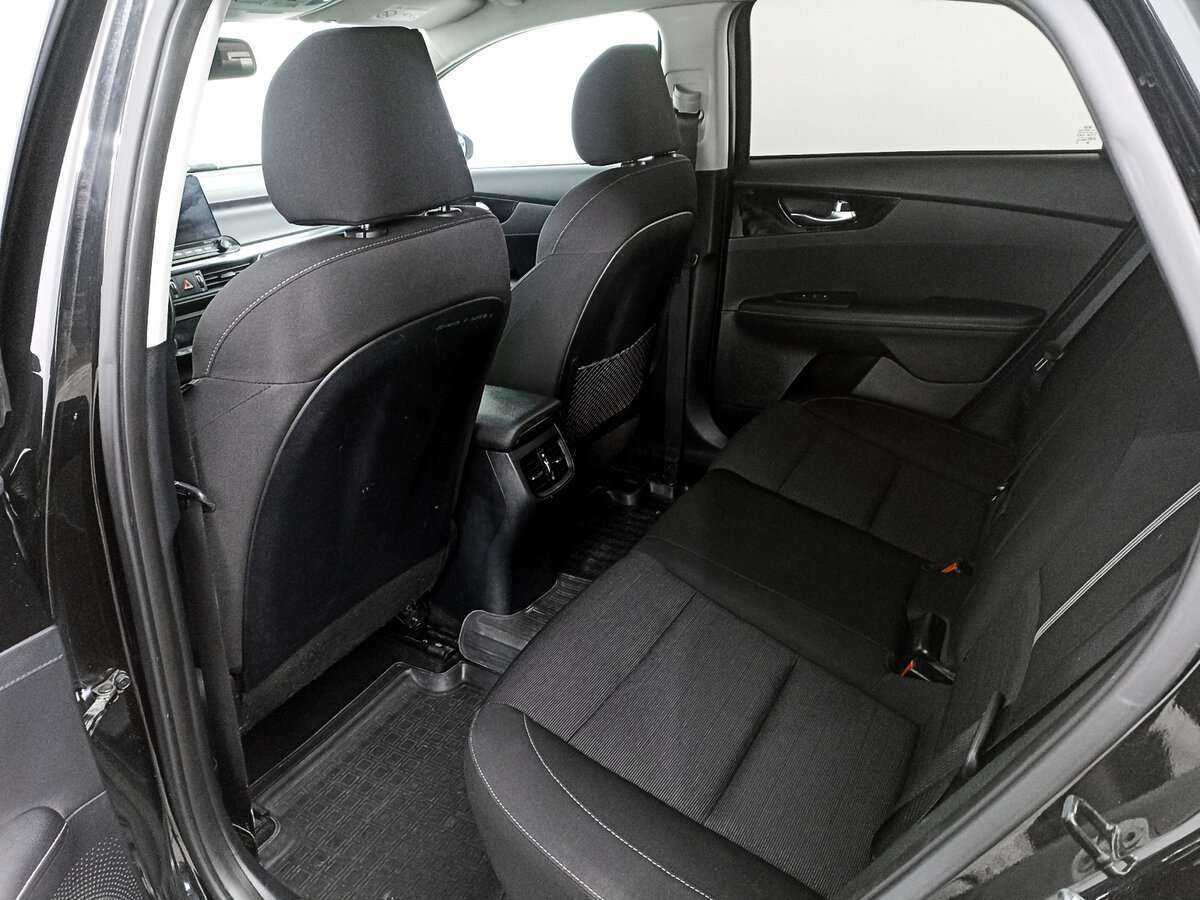 Kia Cerato, 2019 Фото №12