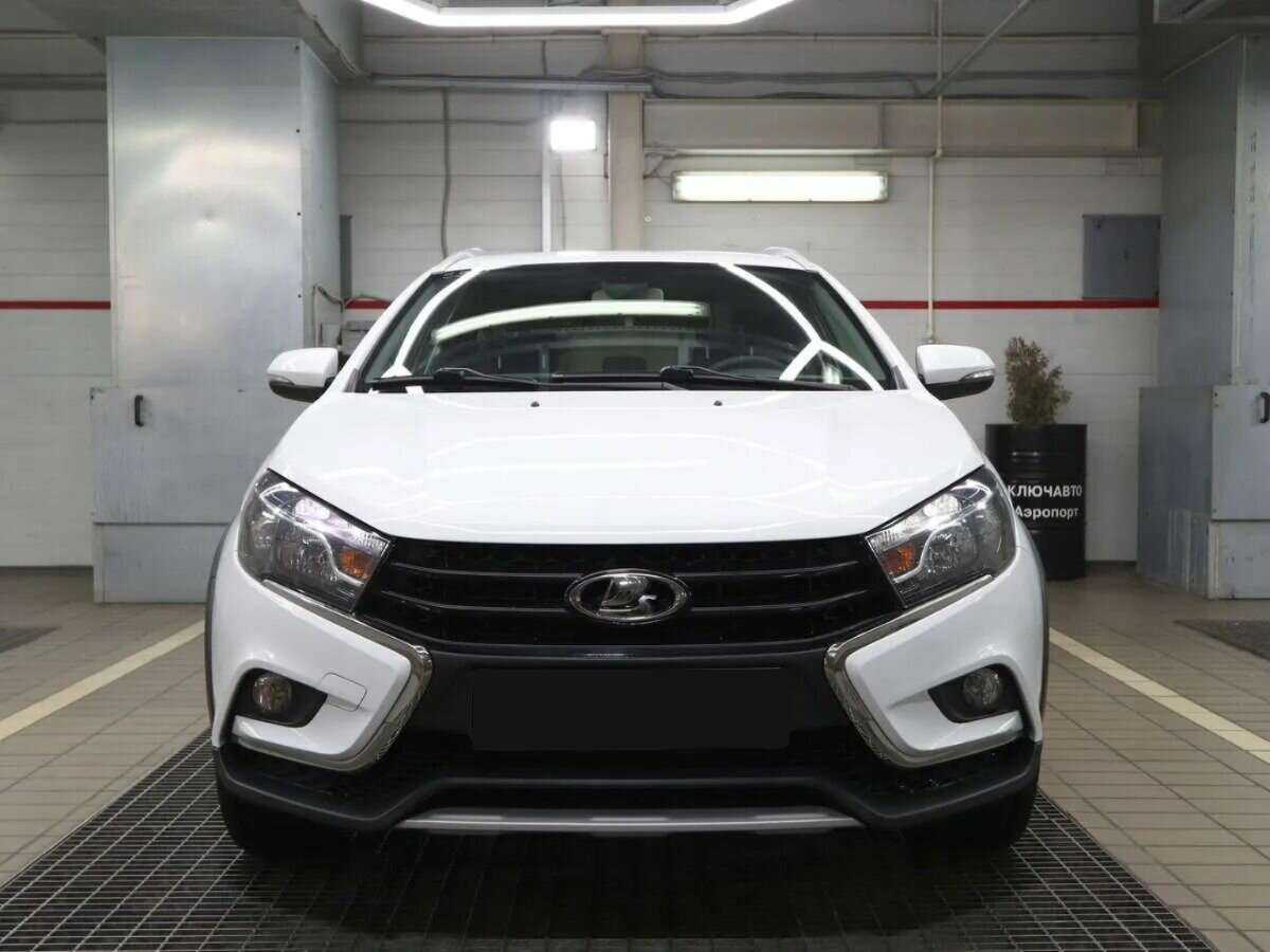 Lada (ВАЗ) Vesta SW, 2018 Фото №2