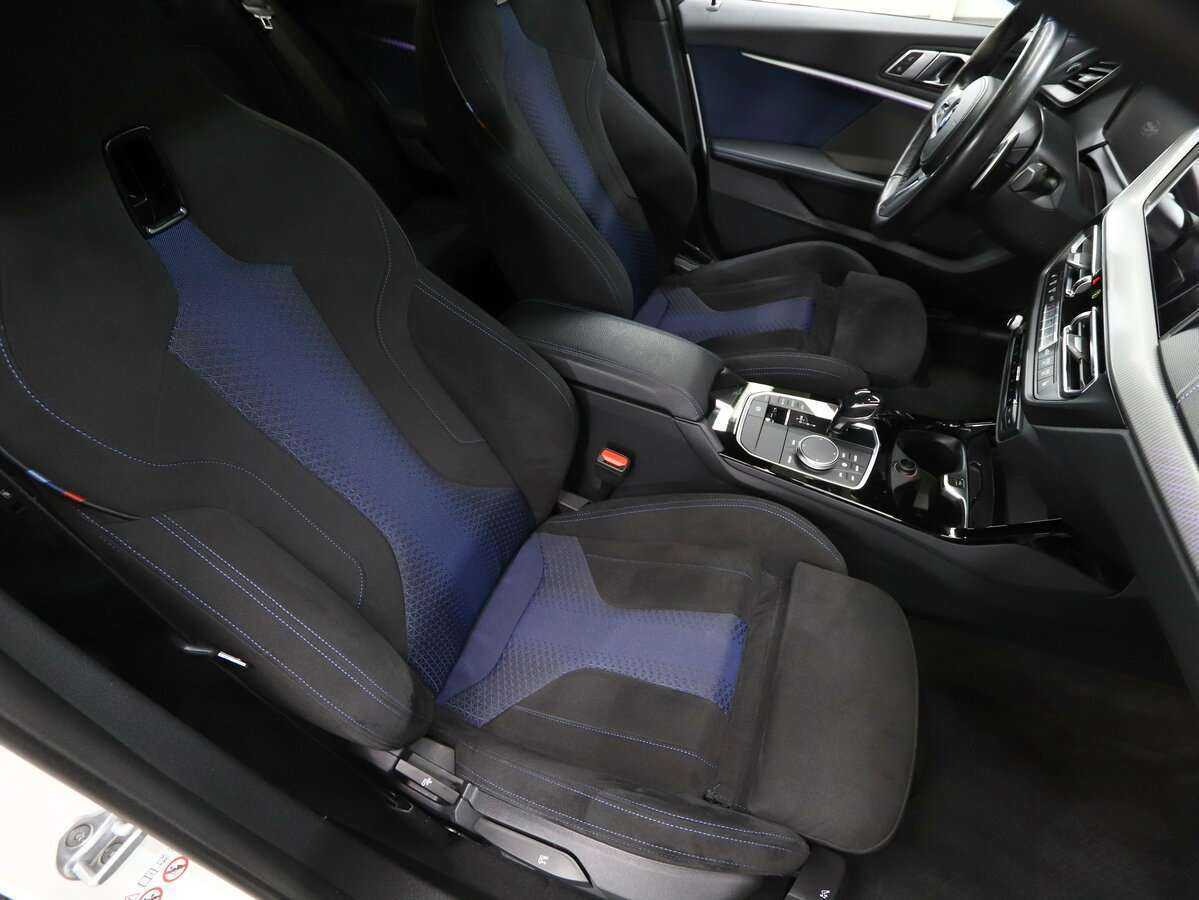 BMW 1 серии 120d xDrive, 2019 Фото №17