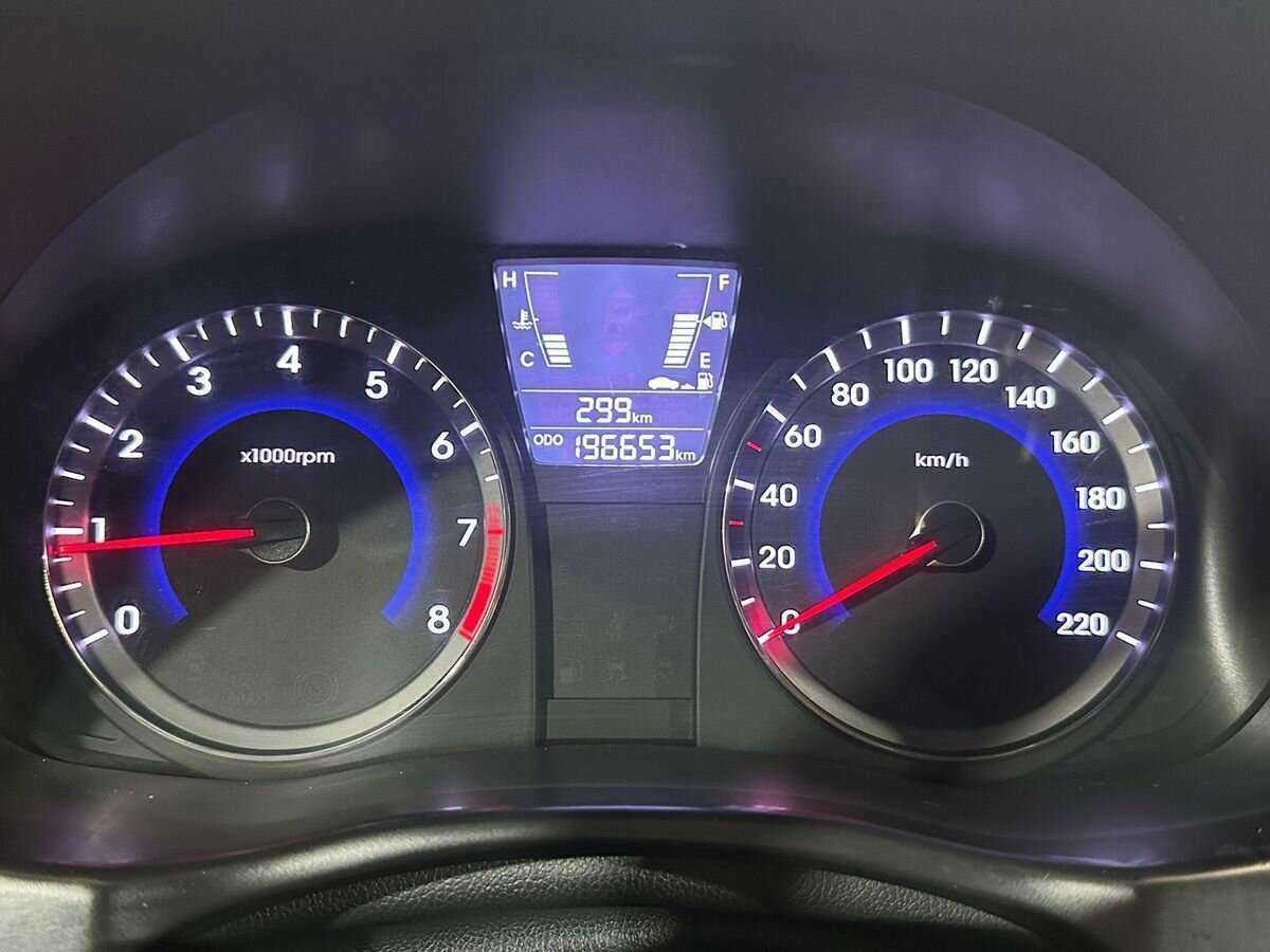 Hyundai Solaris, 2013 Фото №12