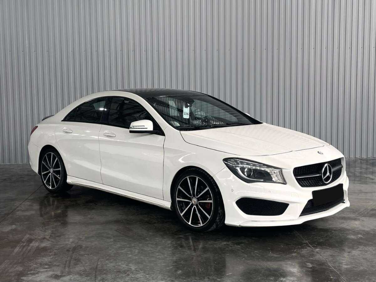 Mercedes-Benz CLA 200, 2014 Фото №3