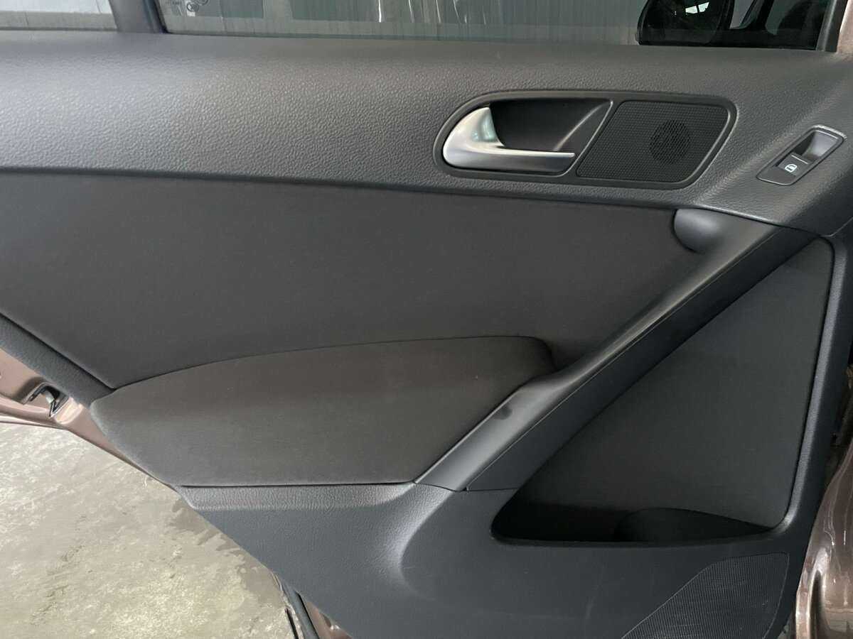 Volkswagen Tiguan, 2014 Фото №19