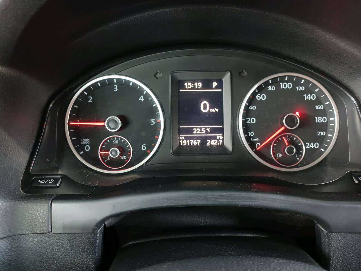 Volkswagen Tiguan, 2013 Фото №10