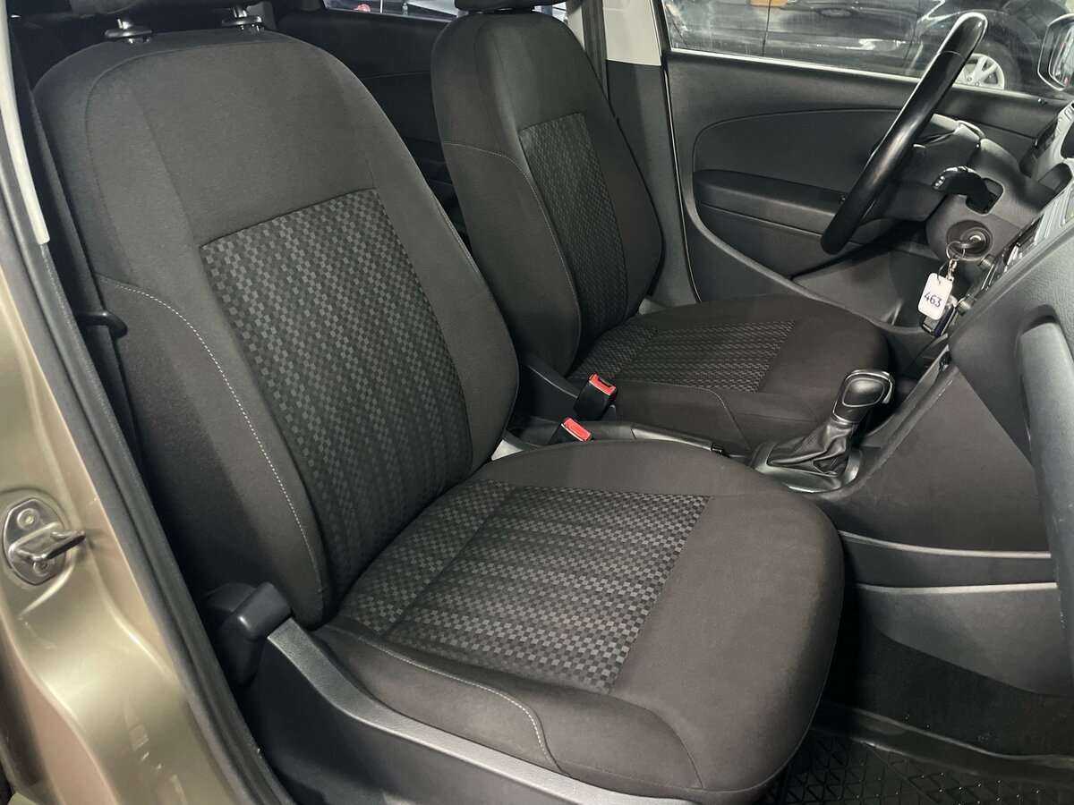 Volkswagen Polo, 2016 Фото №14