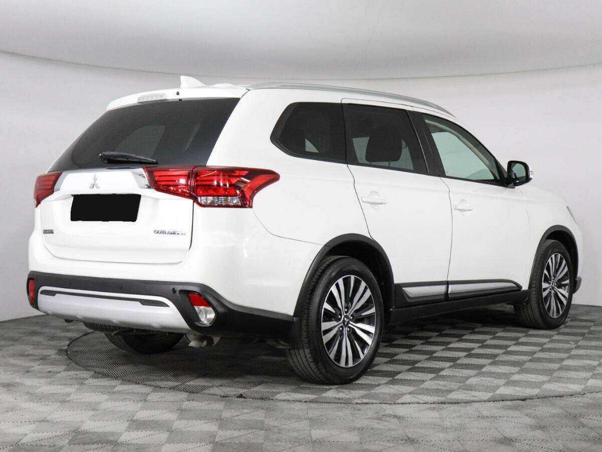 Mitsubishi Outlander, 2019 - 91 367 км. | Фото №5