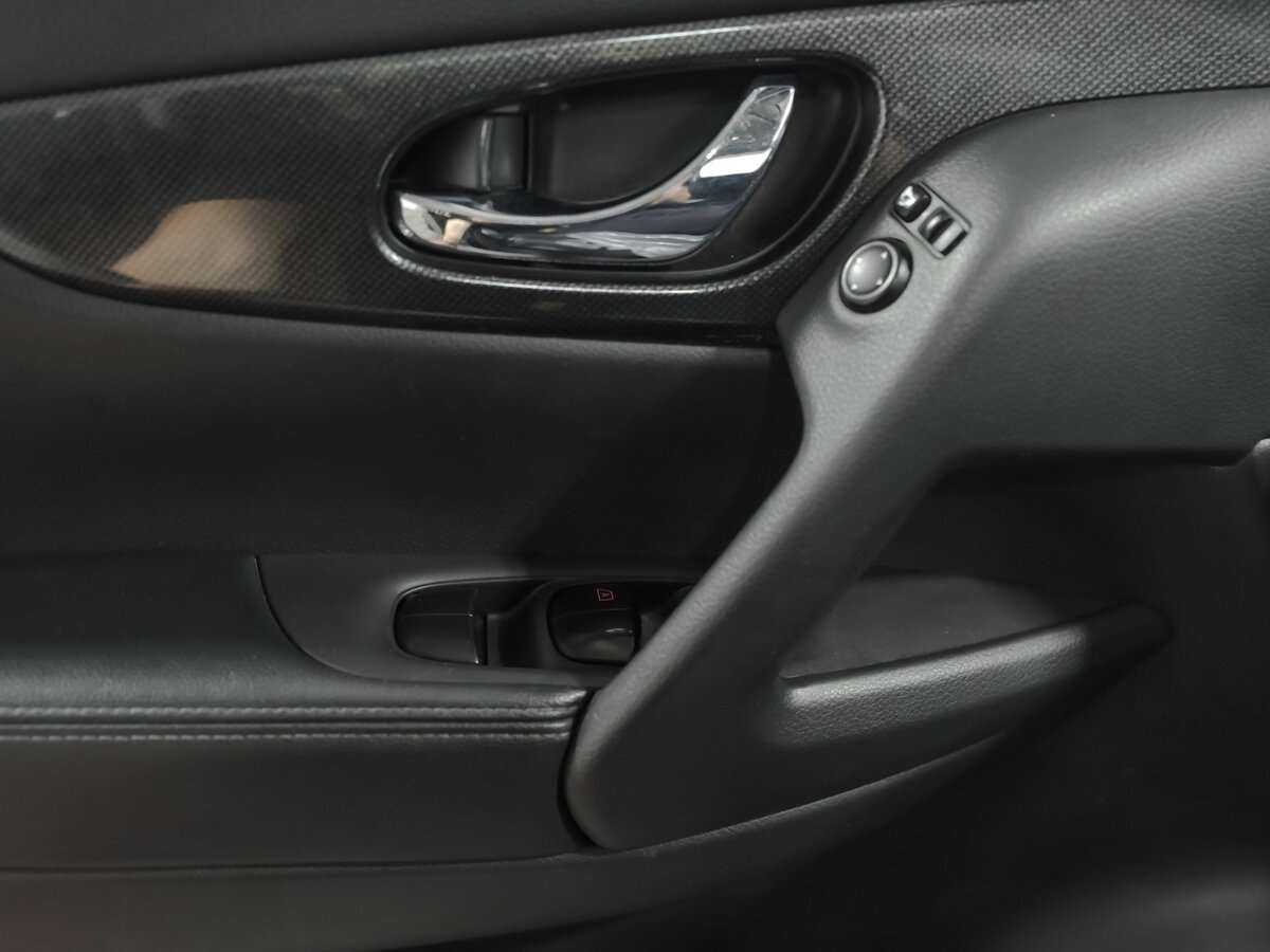 Nissan X-Trail, 2015 Фото №15