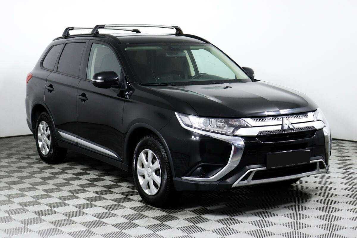 Mitsubishi Outlander, 2018 - 101 000 км. | Фото №3