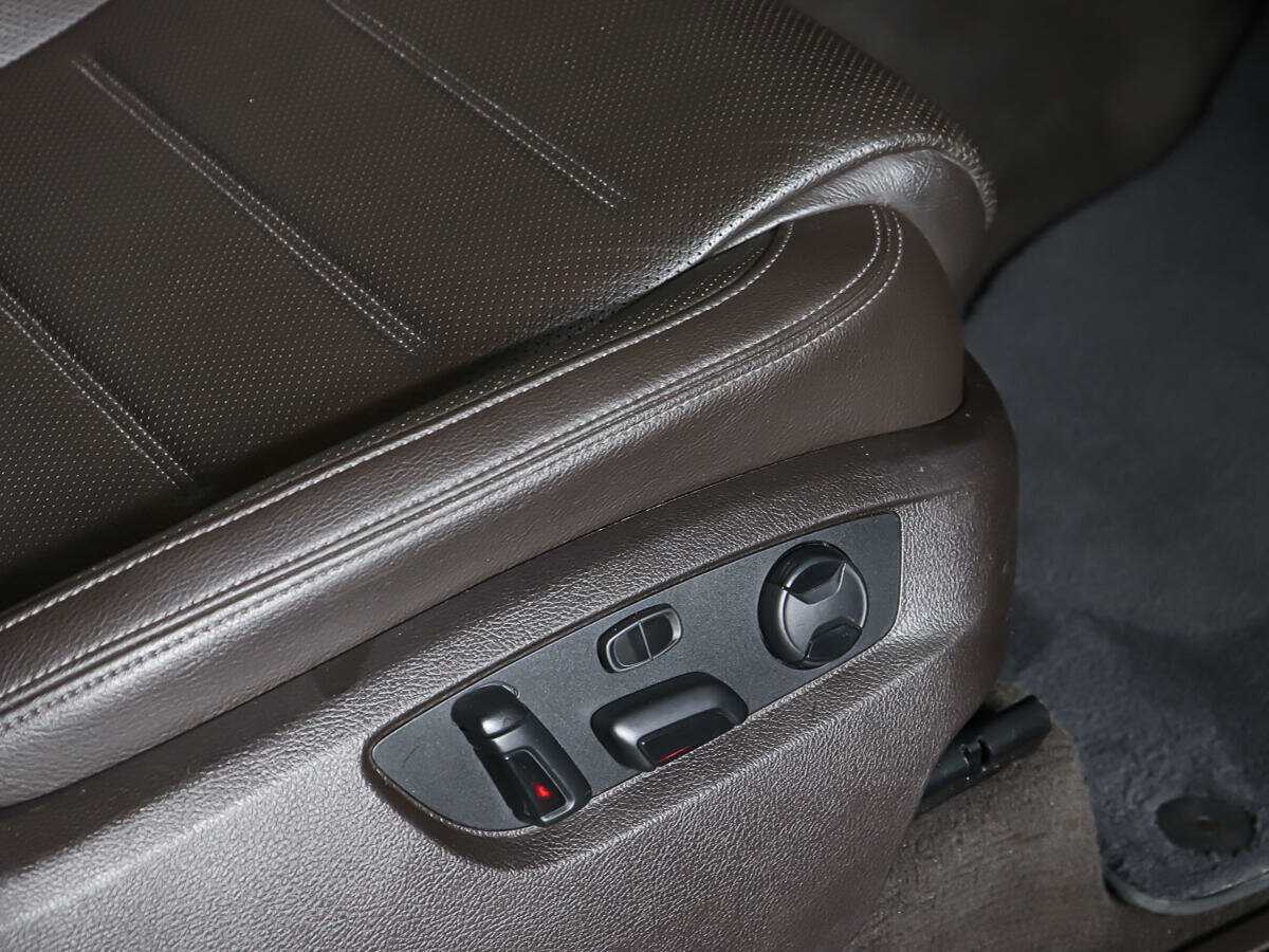 Volkswagen Touareg, 2013 Фото №16