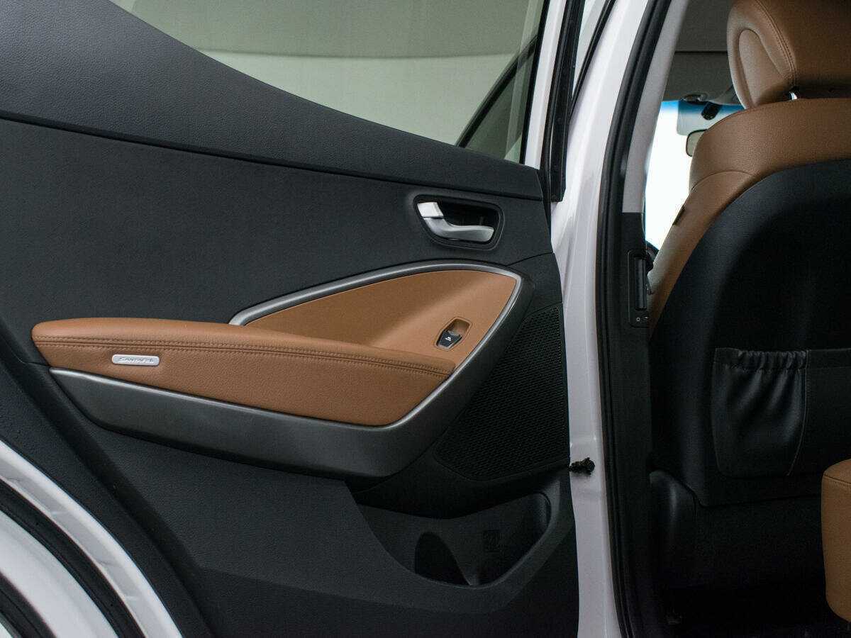 Hyundai Santa Fe, 2017 Фото №15