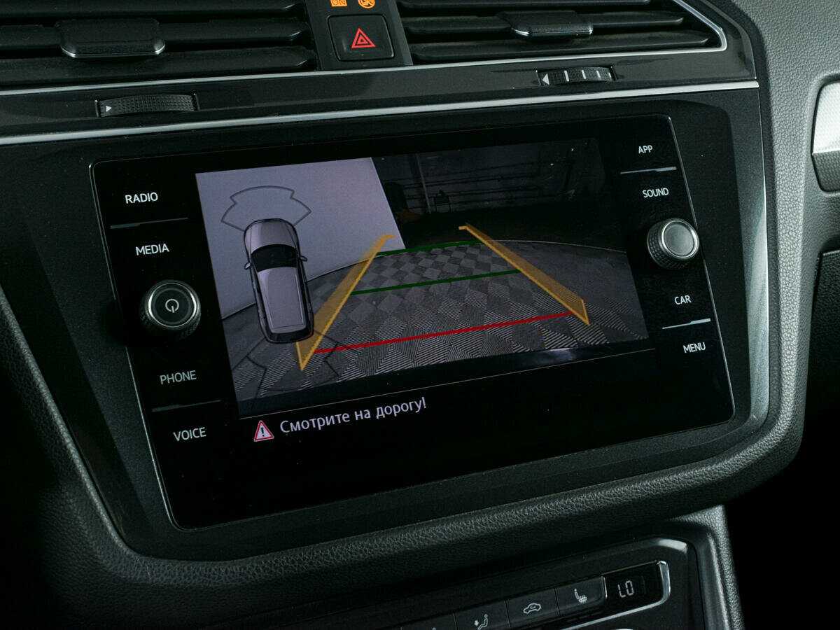 Volkswagen Tiguan, 2018 Фото №18