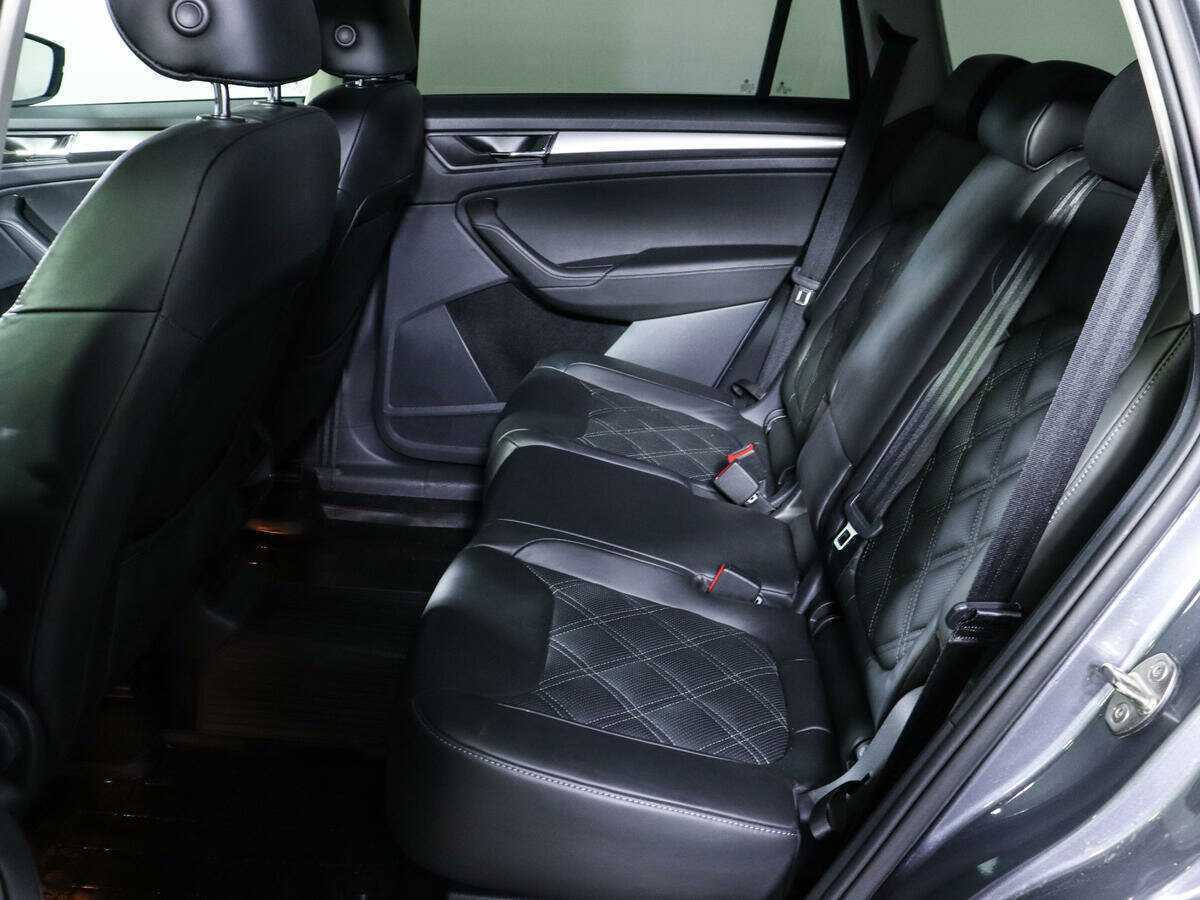 Skoda Kodiaq, 2018 - 71 817 км. | Фото №8