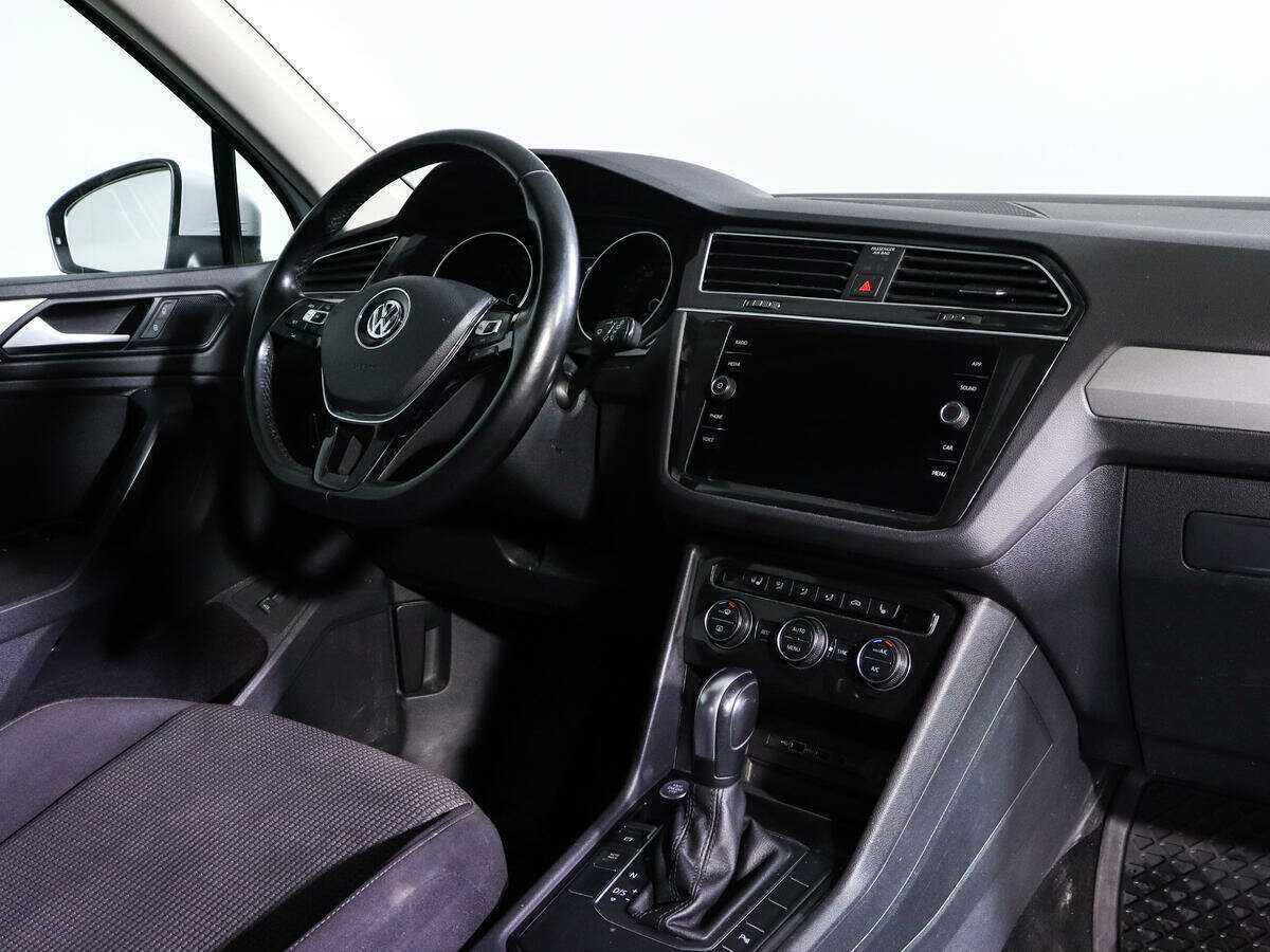 Volkswagen Tiguan L, 2019 - 84 165 км. | Фото №7