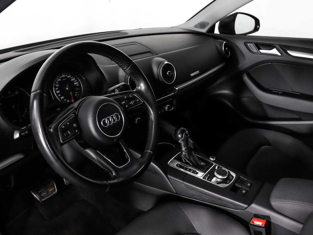Audi A3, 2016 Фото №9
