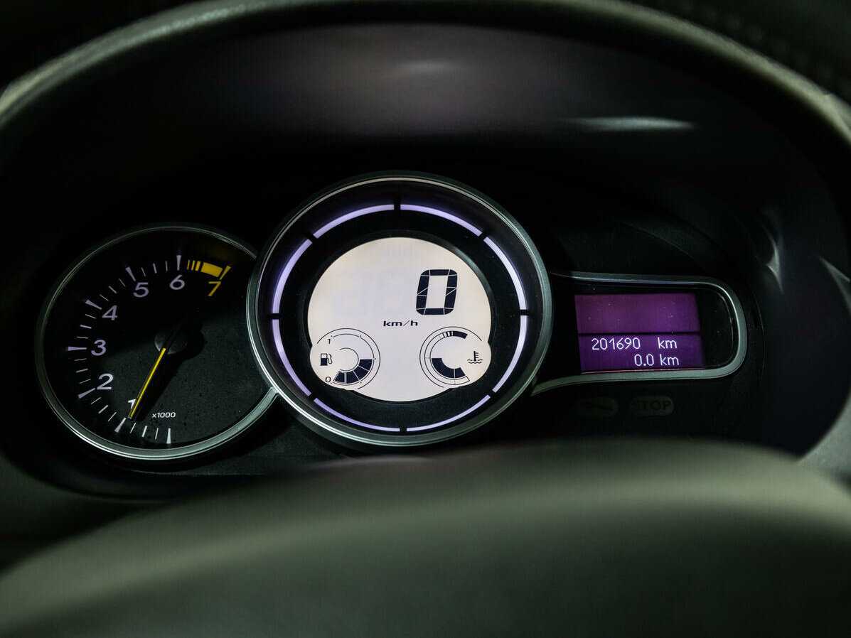 Renault Fluence, 2013 Фото №12