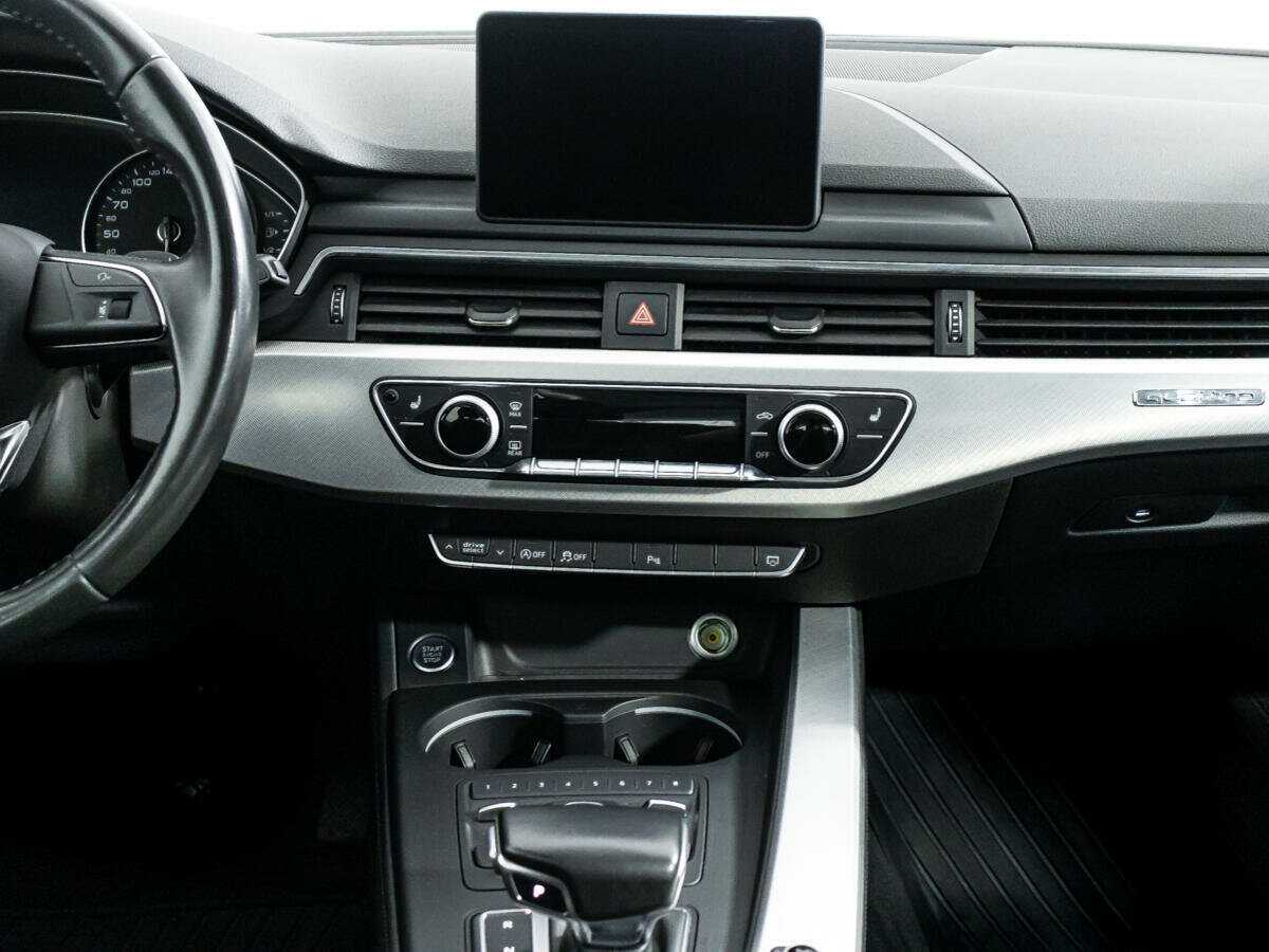 Audi A4, 2017 Фото №14