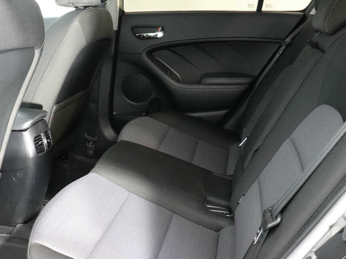Kia Cerato, 2018 Фото №11