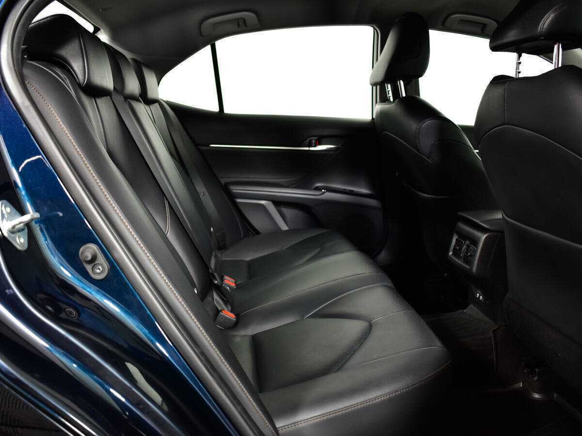 Toyota Camry, 2019 Фото №10