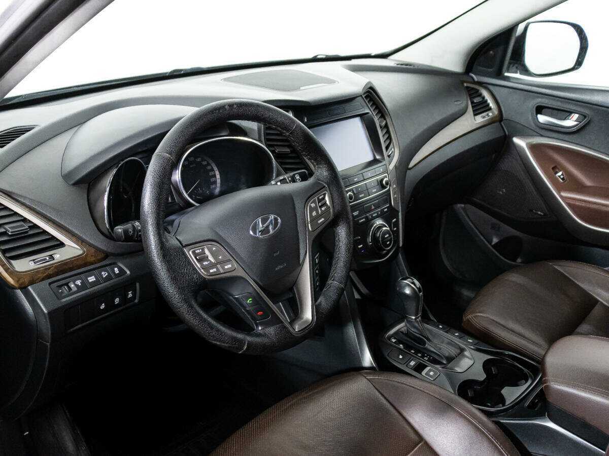 Hyundai Santa Fe Grand, 2017 Фото №11