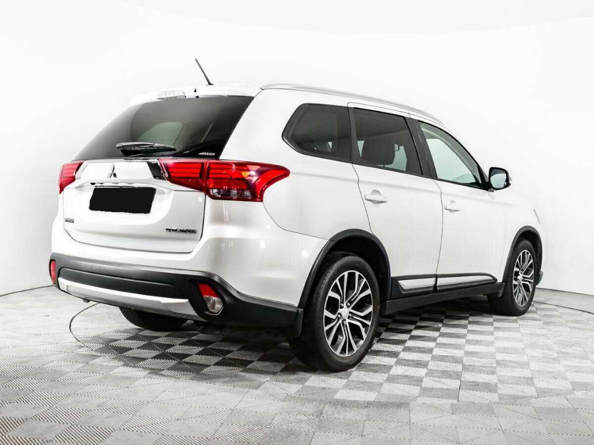 Mitsubishi Outlander, 2015 Фото №5