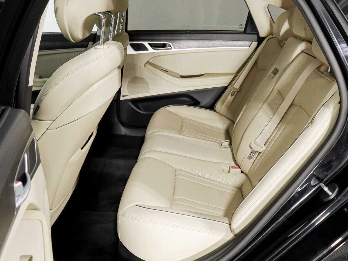 Hyundai Genesis, 2015 Фото №11